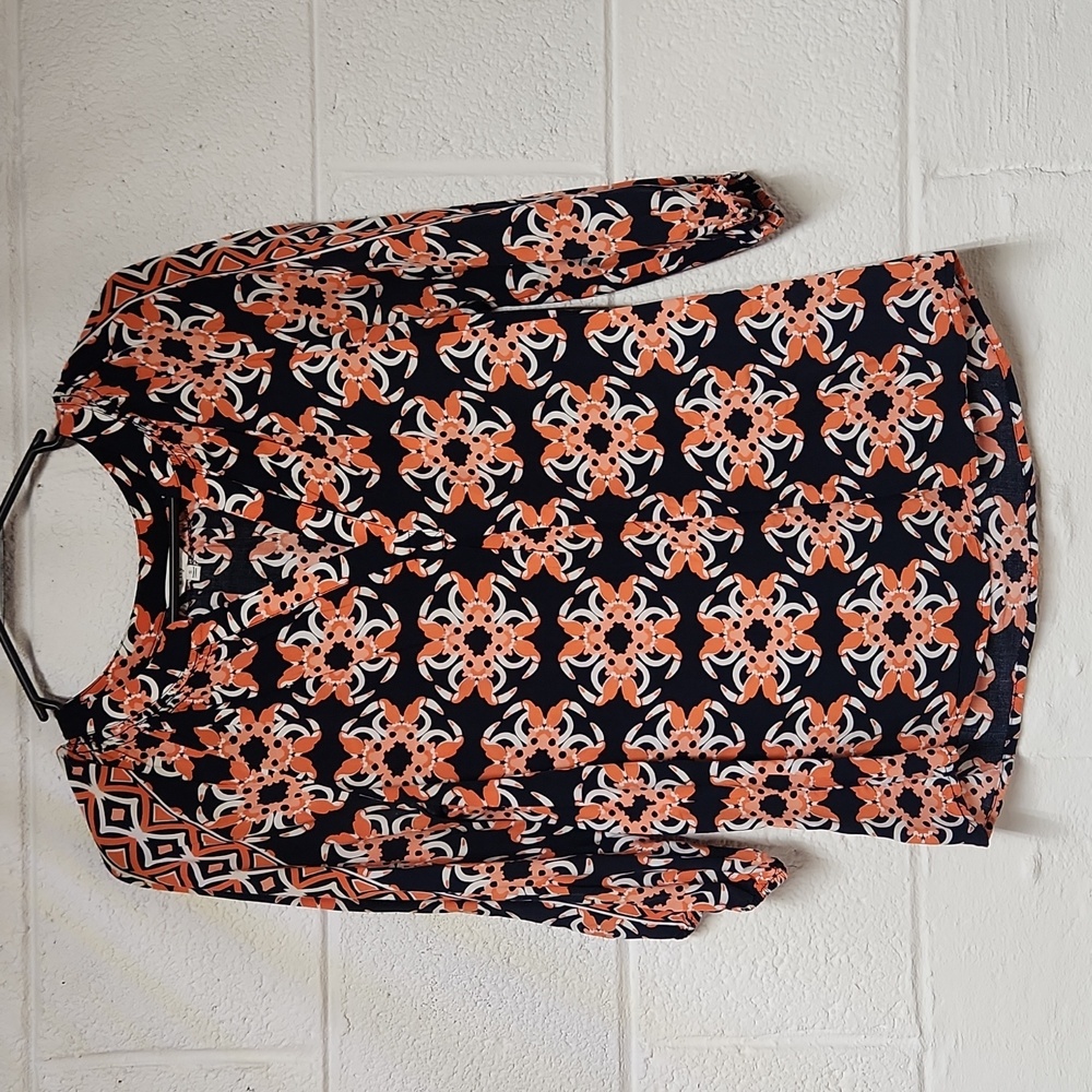 Crown & Ivy 3/4 Sleeve Blouse